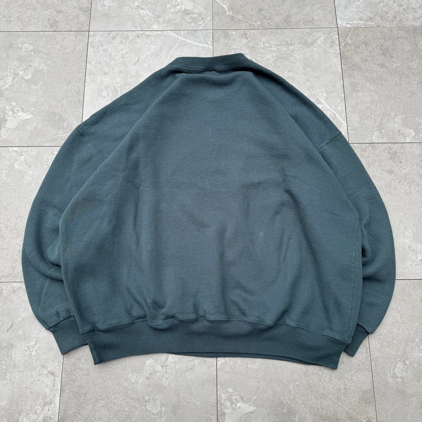 90s Russell Athletic Green Sweatshirt KiiChain Clothing