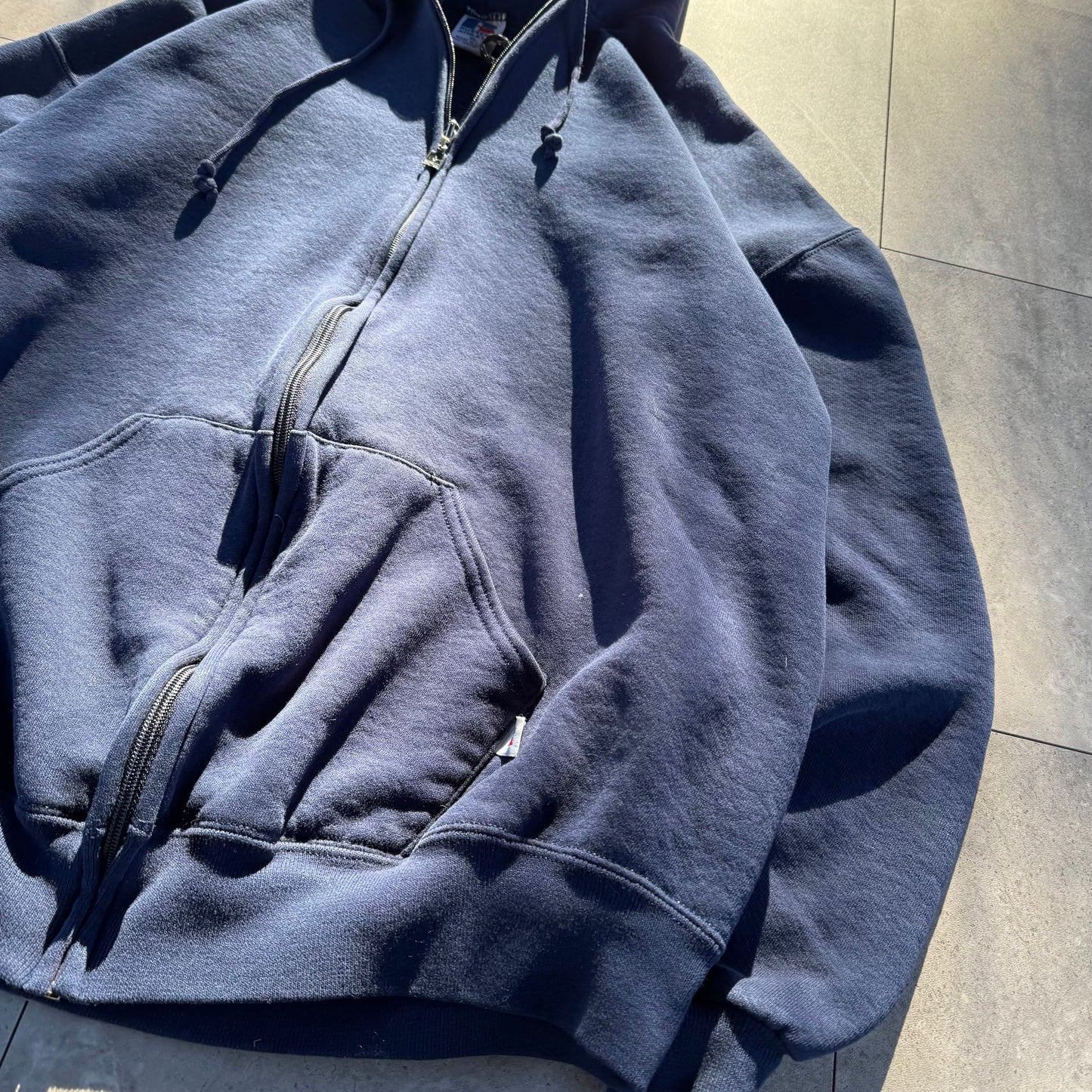 90s Russell Athletic Made in USA Navy Zip-Up Hoodie KiiChain Clothing