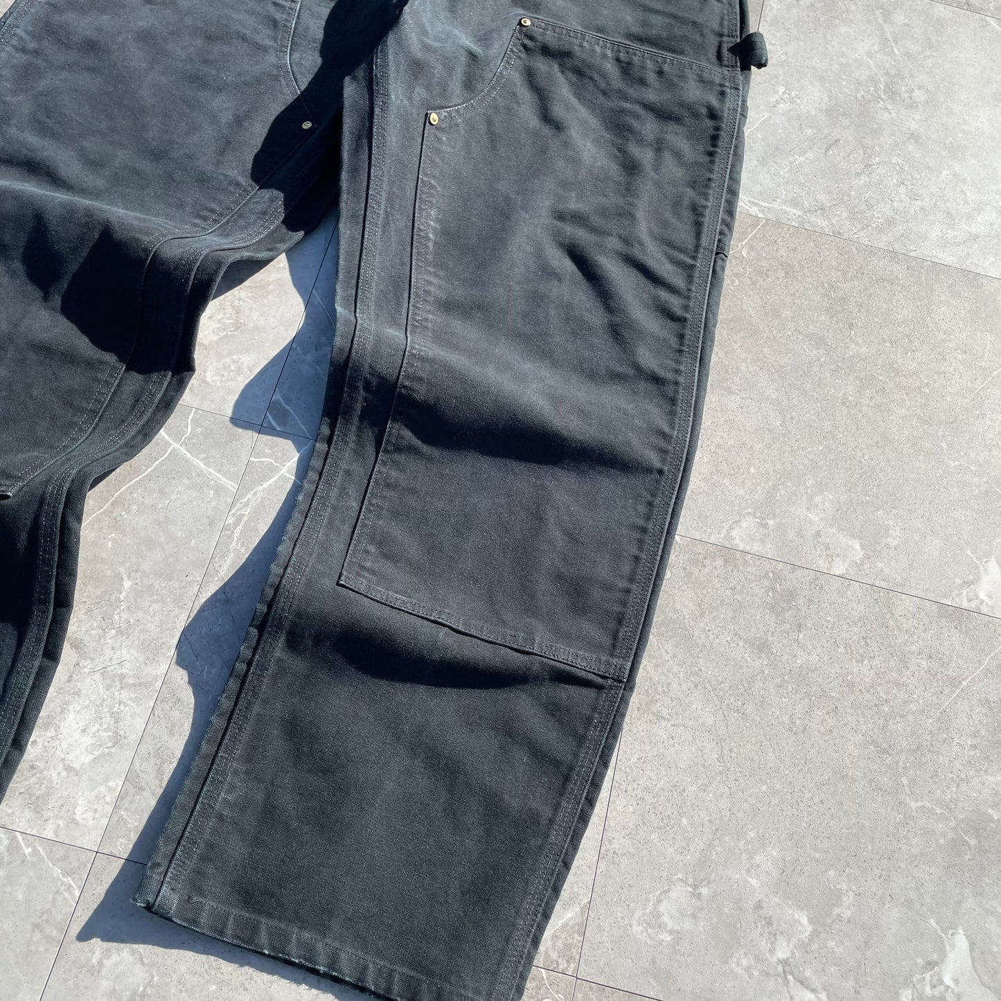 90s-00s Carhartt Made in USA Black Double Knee Work Pants 38x34 KiiChain Clothing