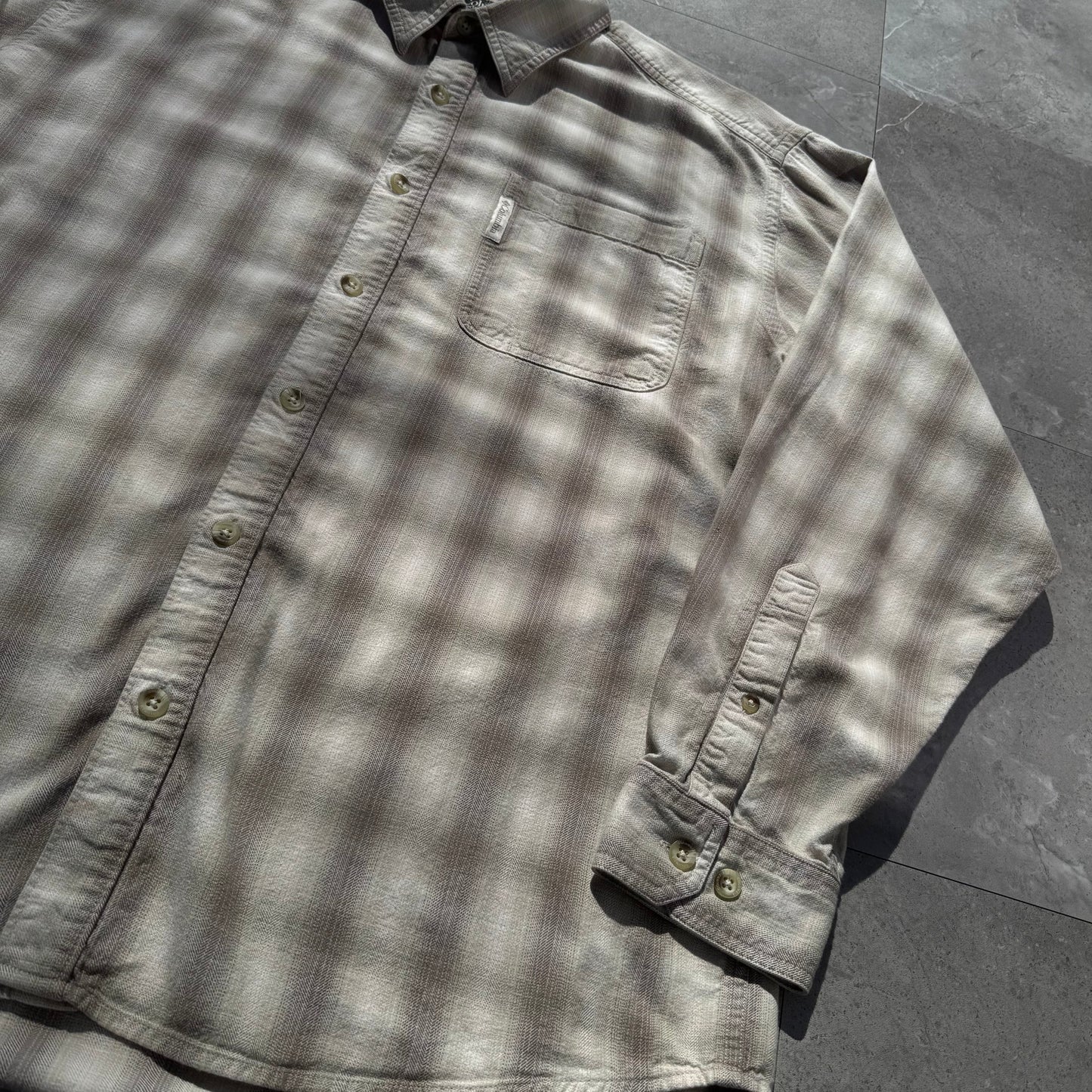 00s Columbia Cream/Beige Shadow Checkered Shirt KiiChain Clothing