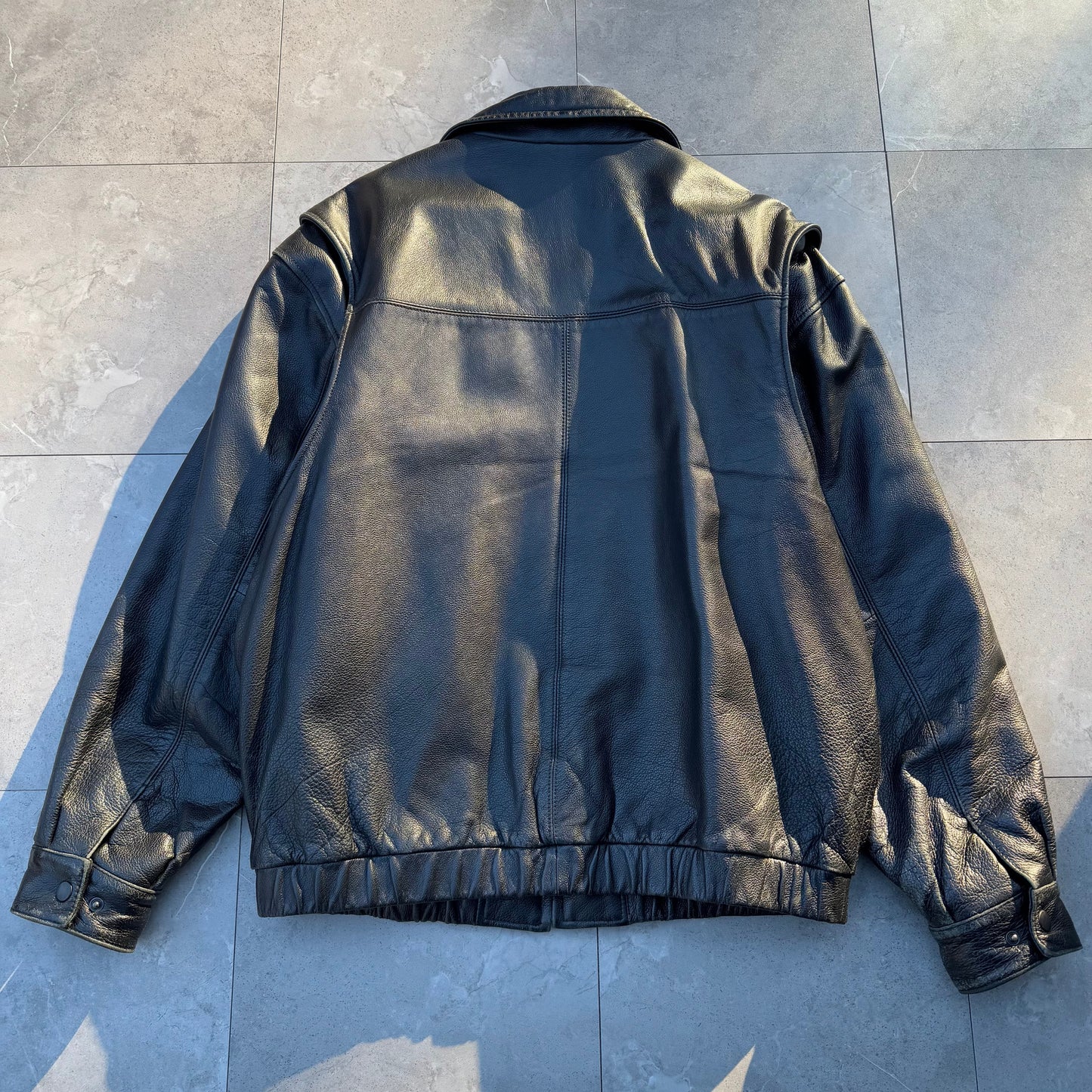 90s St John's Bay Leather Jacket KiiChain Clothing