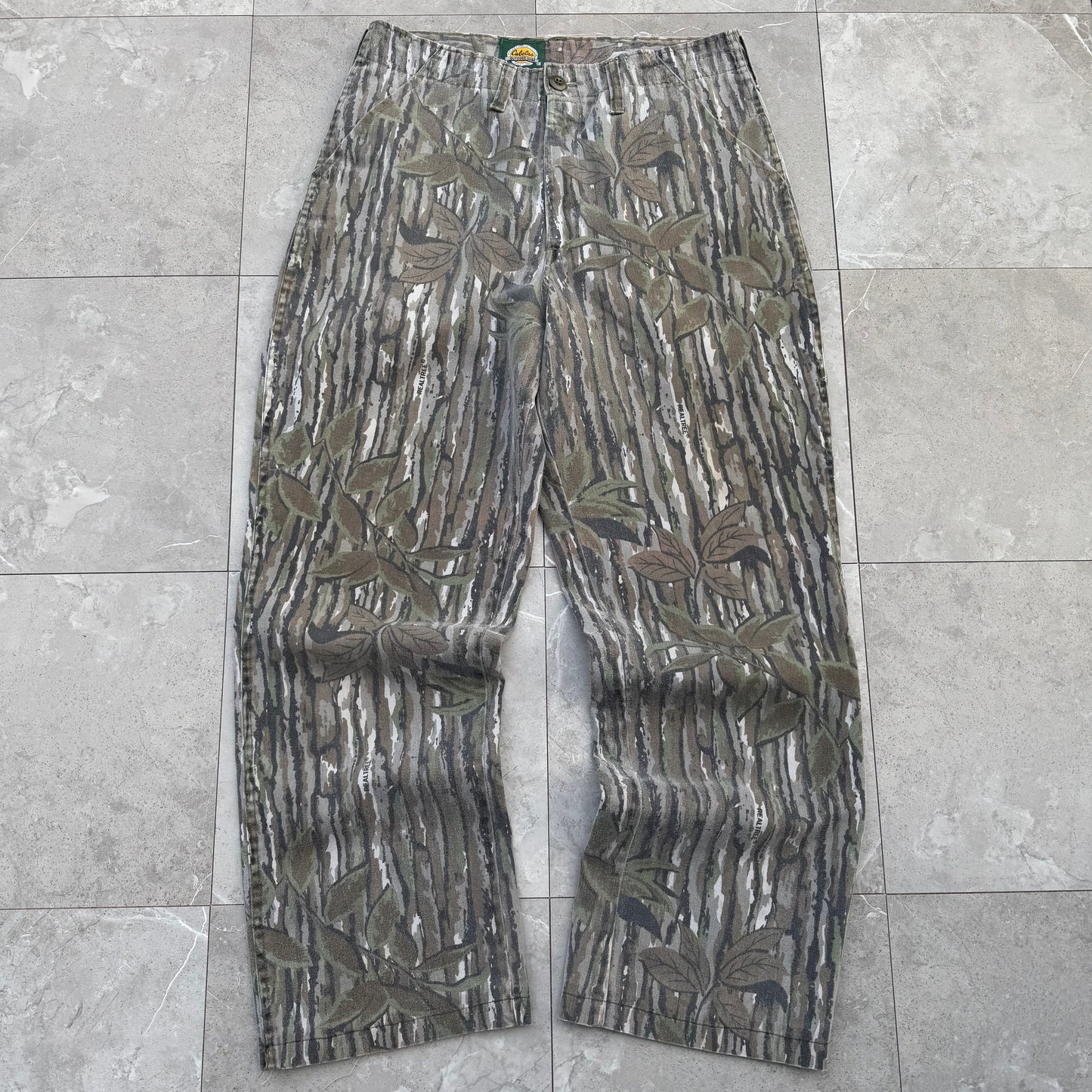 90s Cabela's Made in USA Real Tree Camo Pants Size 34 KiiChain Clothing
