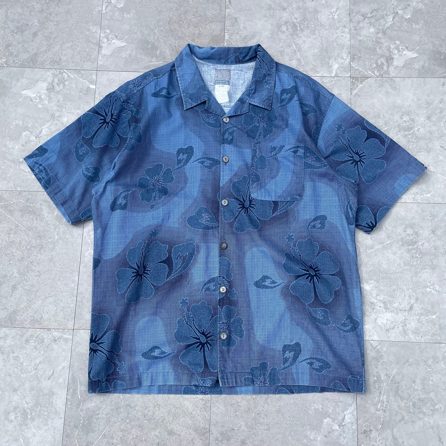 90s Quicksilver Short Sleeve Shirt KiiChain Clothing
