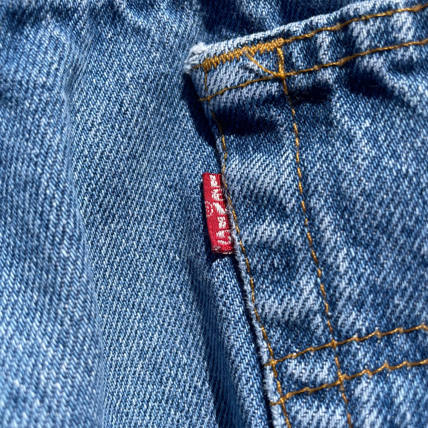 90s Levi's 501xx Made in USA Cropped Denim 36x38 KiiChain Clothing