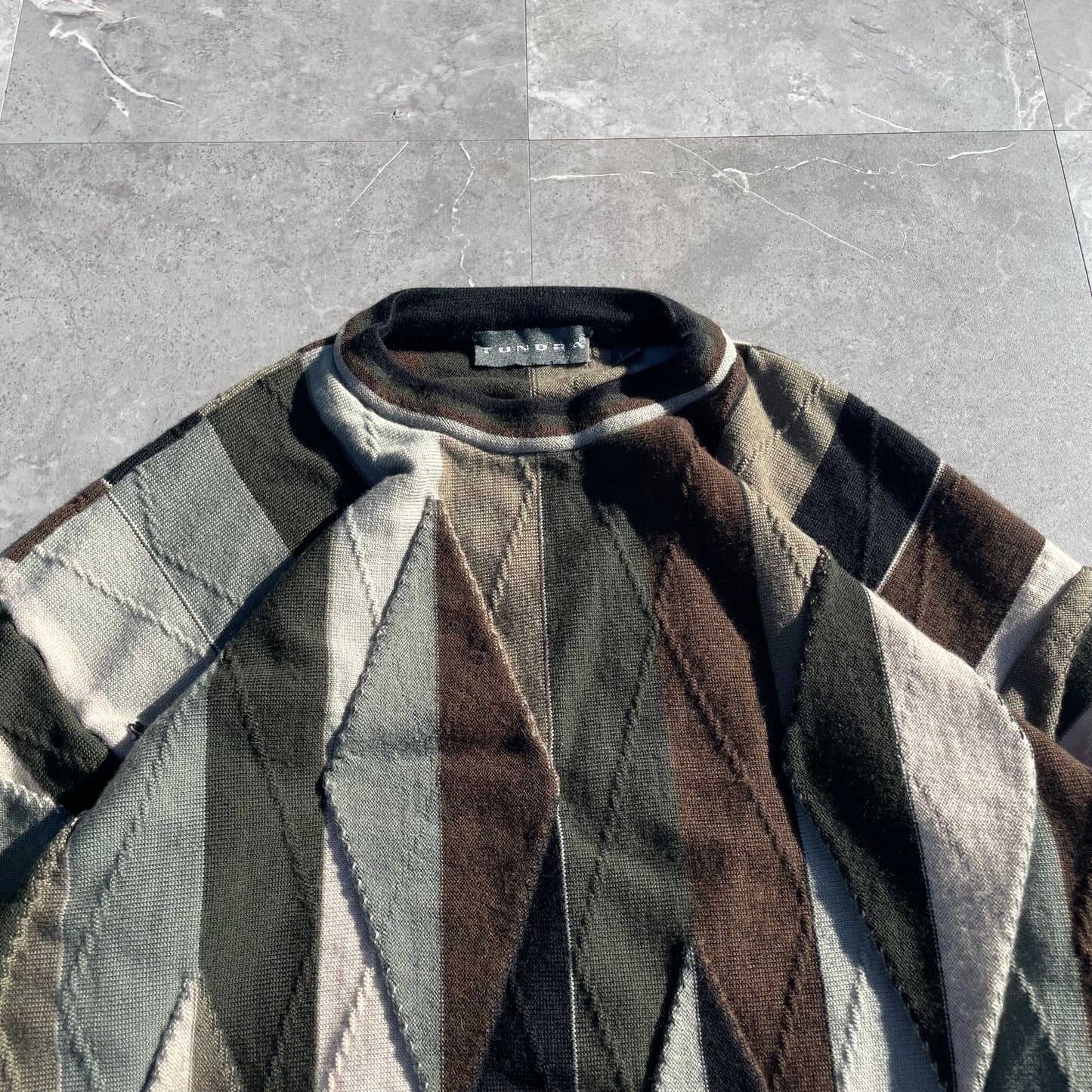 90s Tundra Made in Canada Coogi-Style Design Knit KiiChain Clothing