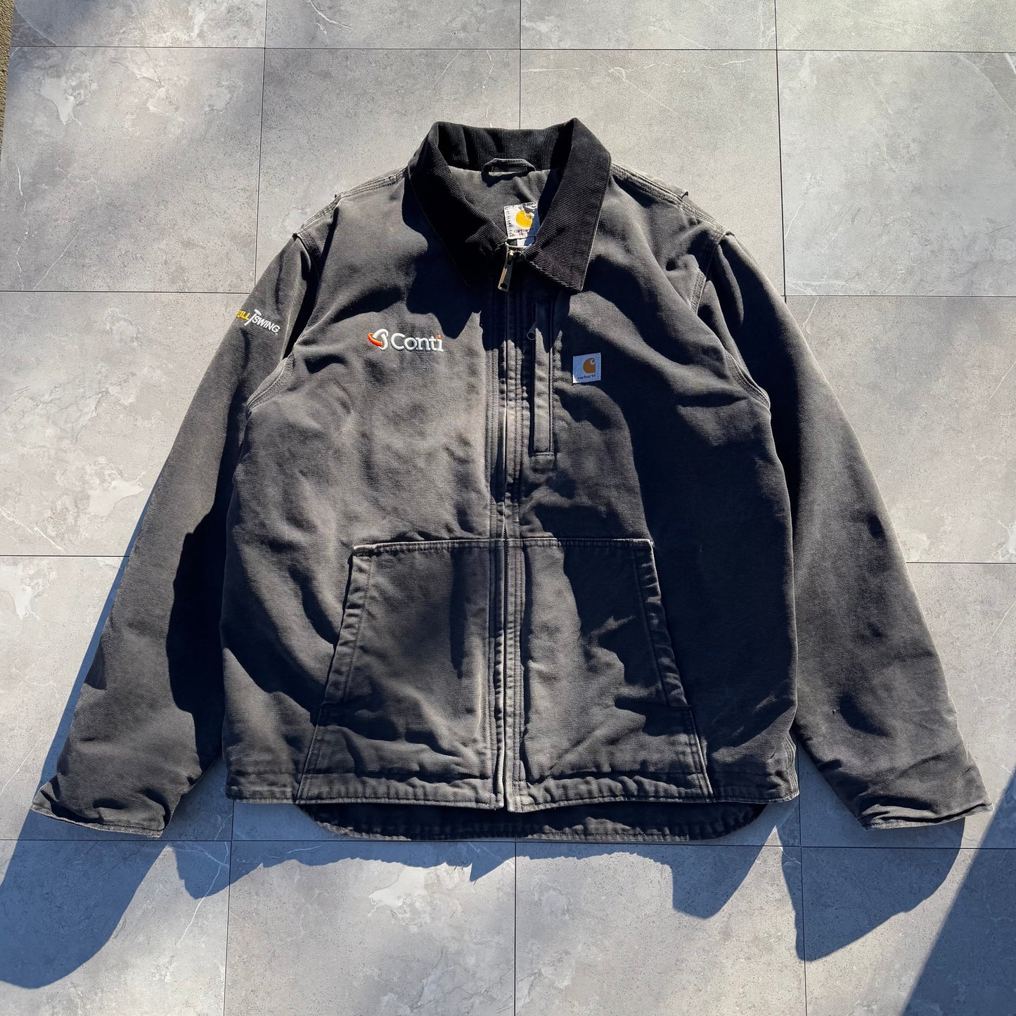 00s Carhartt Conti Faded Black Work Jacket KiiChain Clothing