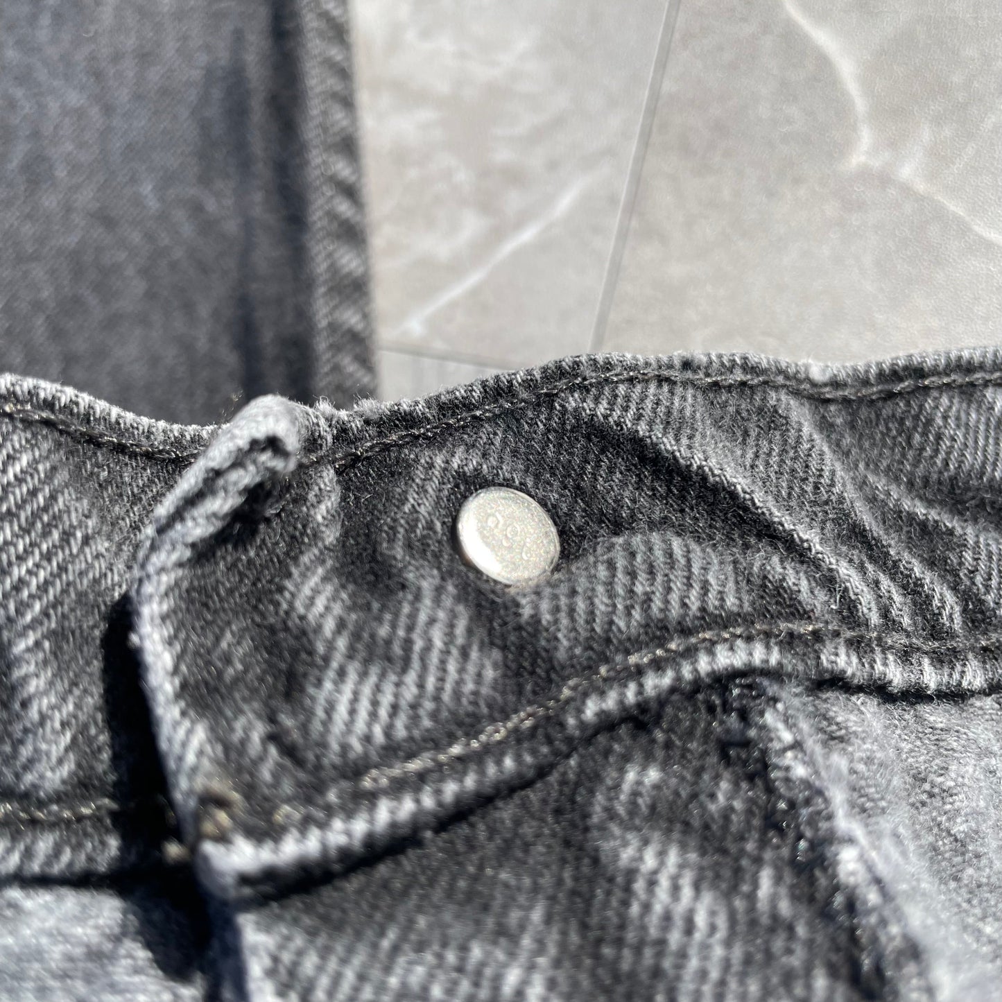 90s Levi's 550 Orange Tab Made in USA Black Denim 34x32 KiiChain Clothing