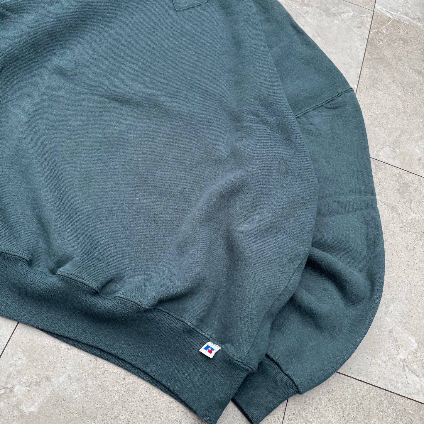 90s Russell Athletic Green Sweatshirt KiiChain Clothing