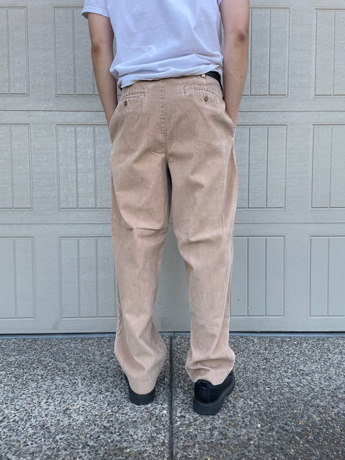 90s Lands' End Loose Fit Corduroy Pants Size 36 KiiChain Clothing