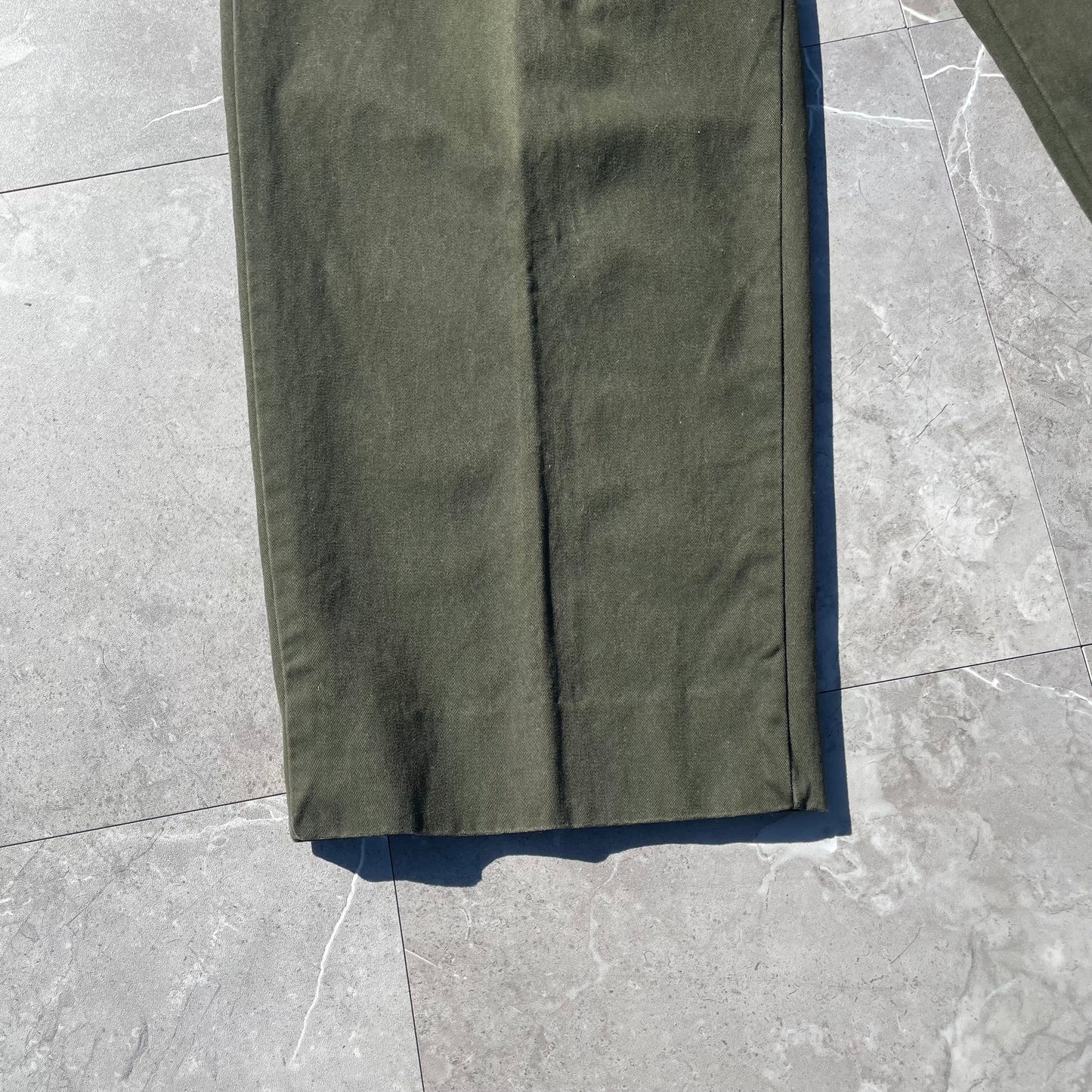 90s-00s Ralph Lauren Two-Tuck Pleated Olive Green Chino Pants 34x30 KiiChain Clothing
