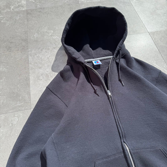 00s Russell Athletic Black Zip-Up Sweatshirt KiiChain Clothing