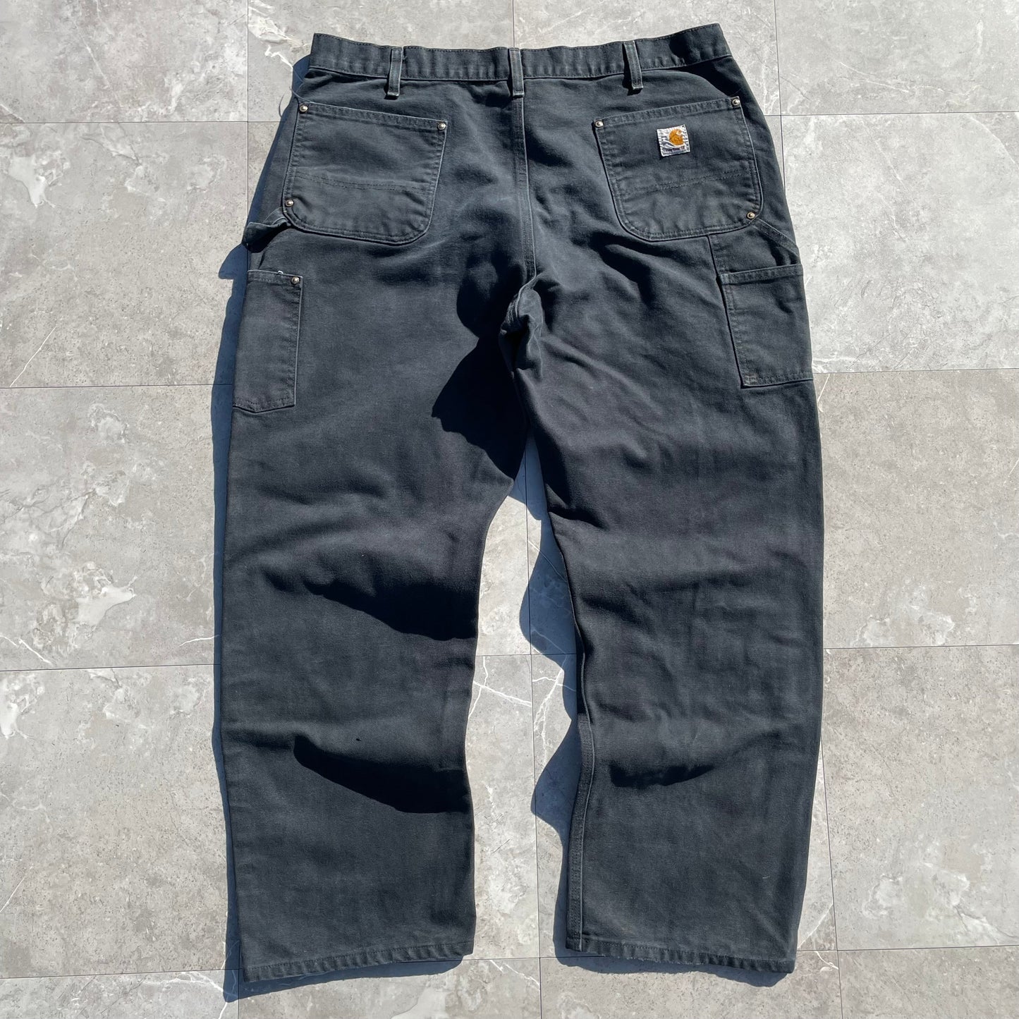 90s-00s Carhartt Black Double Knee Work Pants 40x30 KiiChain Clothing