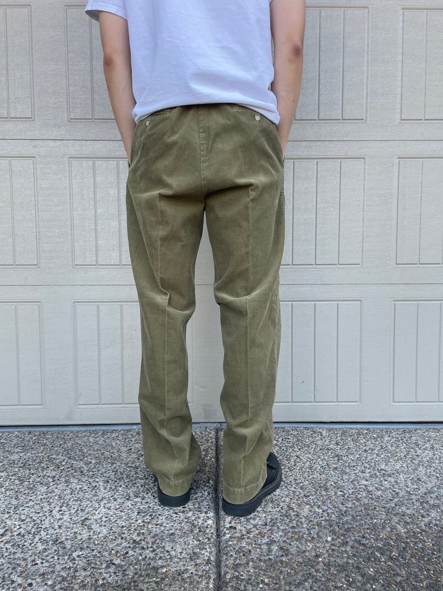90s-00s Ralph Lauren Pleated Corduroy Pants 36x32 KiiChain Clothing
