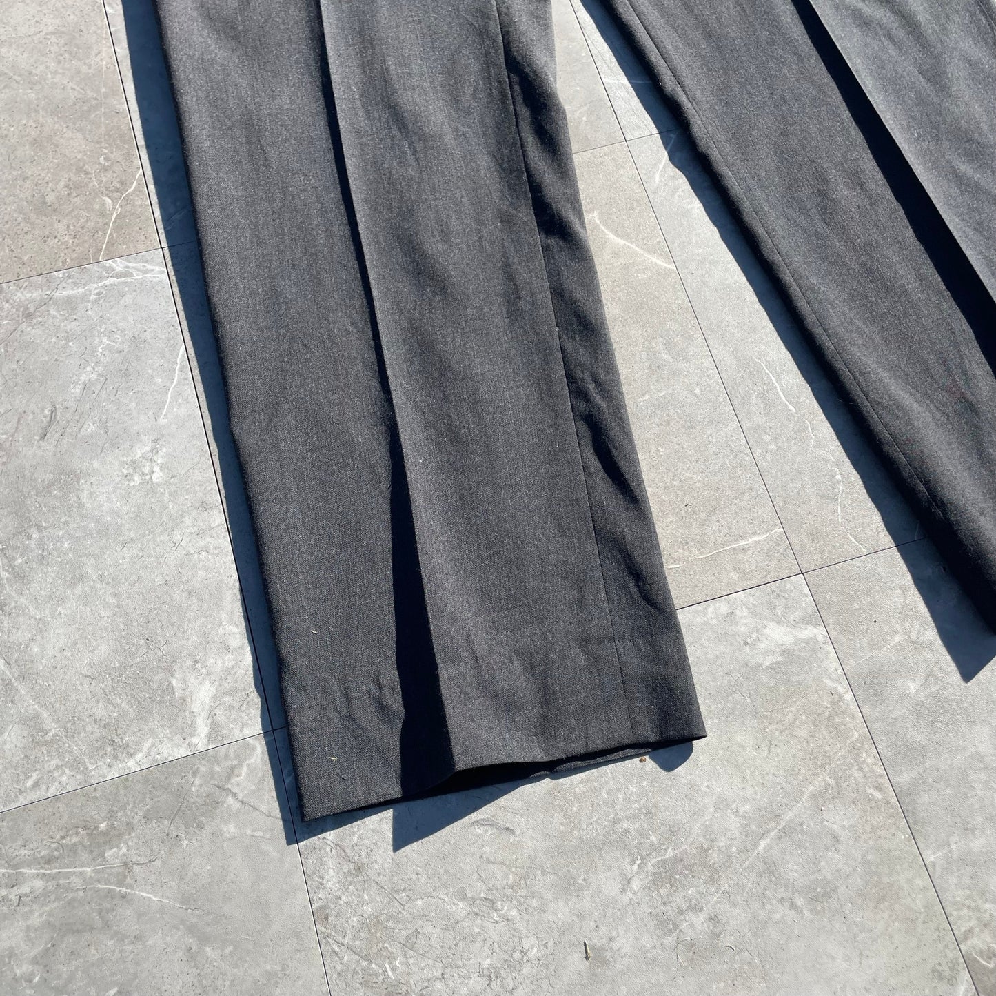 90s-00s Zanella Made in Italy Dark Gray Pleated Slacks Size 38 KiiChain Clothing