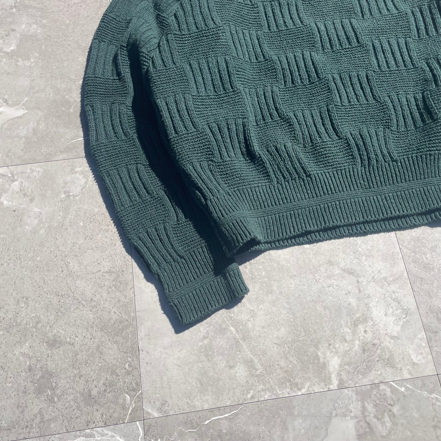 90s-00s Van Heusen Made in USA Green Textured Knit KiiChain Clothing