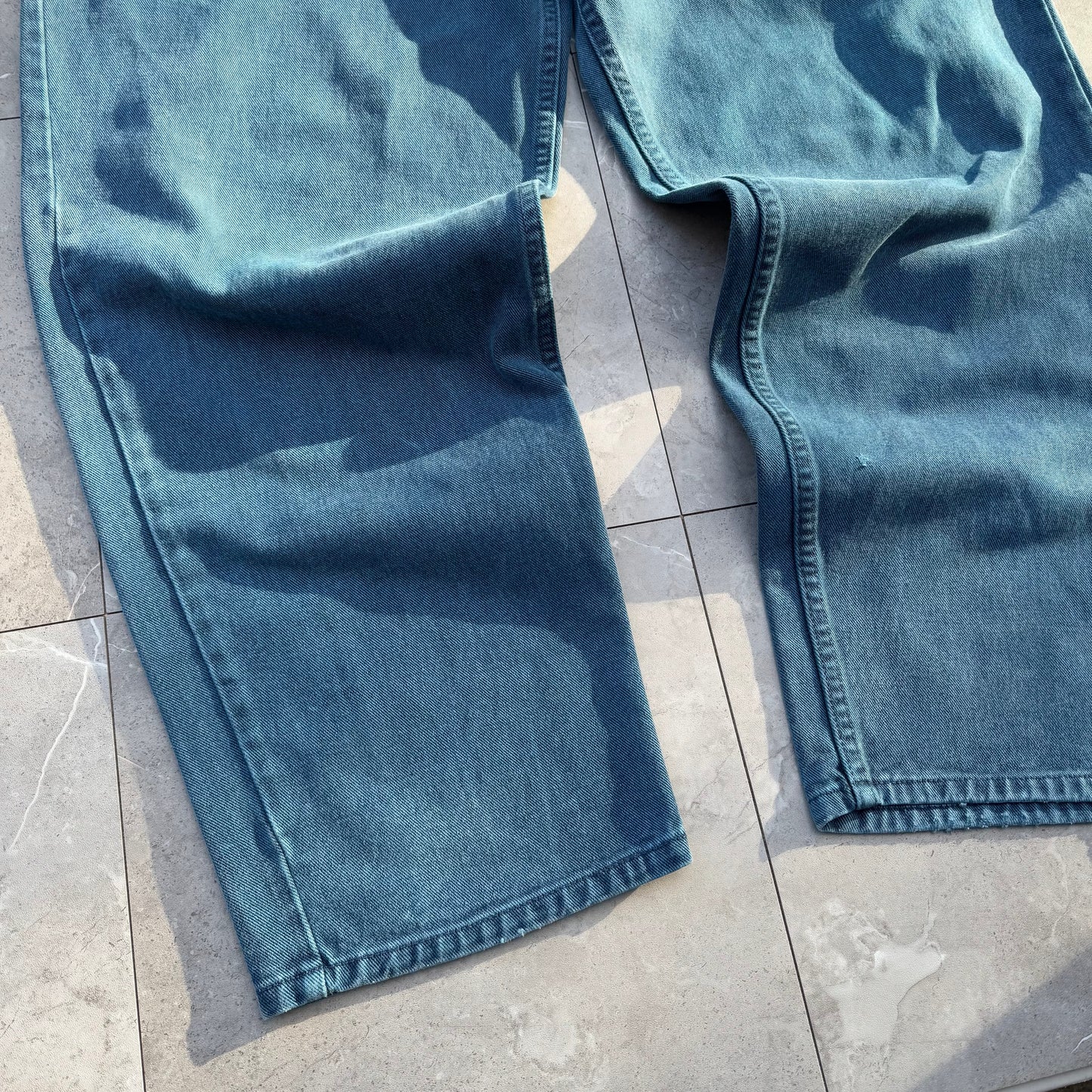 90s Levi's Silver Tab Baggy Pants 36x30 KiiChain Clothing