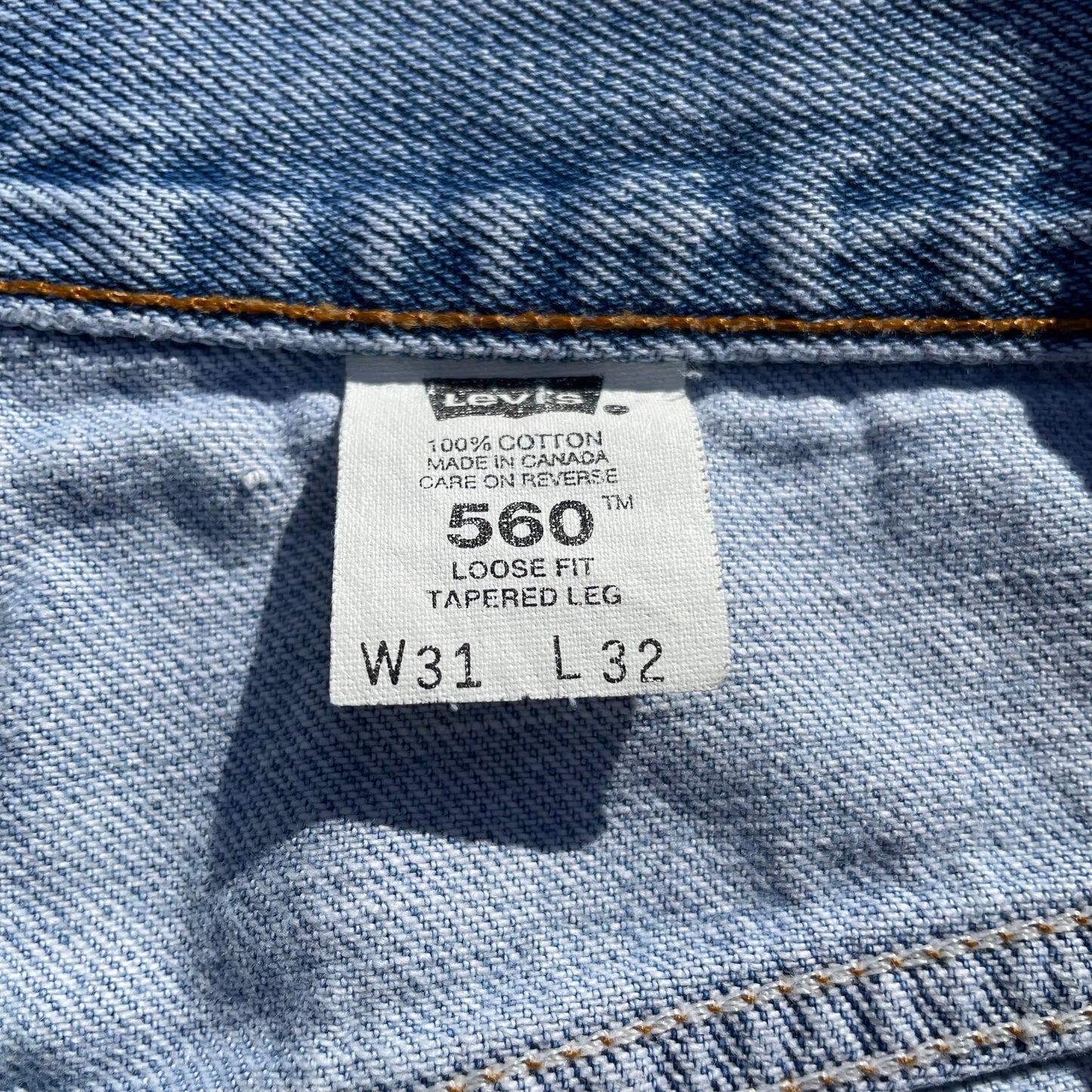 90s Levi's 560 Denim Made in Canada Denim 31x32 KiiChain Clothing