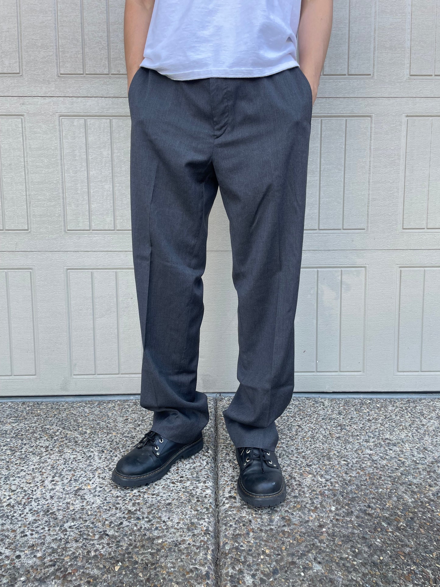 90s-00s Zanella Made in Italy Dark Gray Pleated Slacks Size 38 KiiChain Clothing