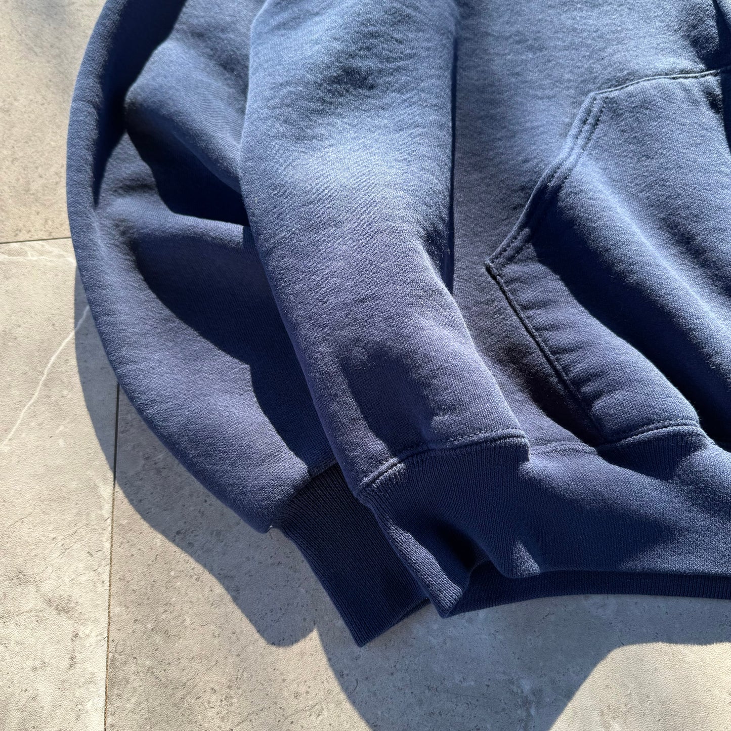 90s Russell Athletic Made in USA Navy Zip-Up Hoodie KiiChain Clothing