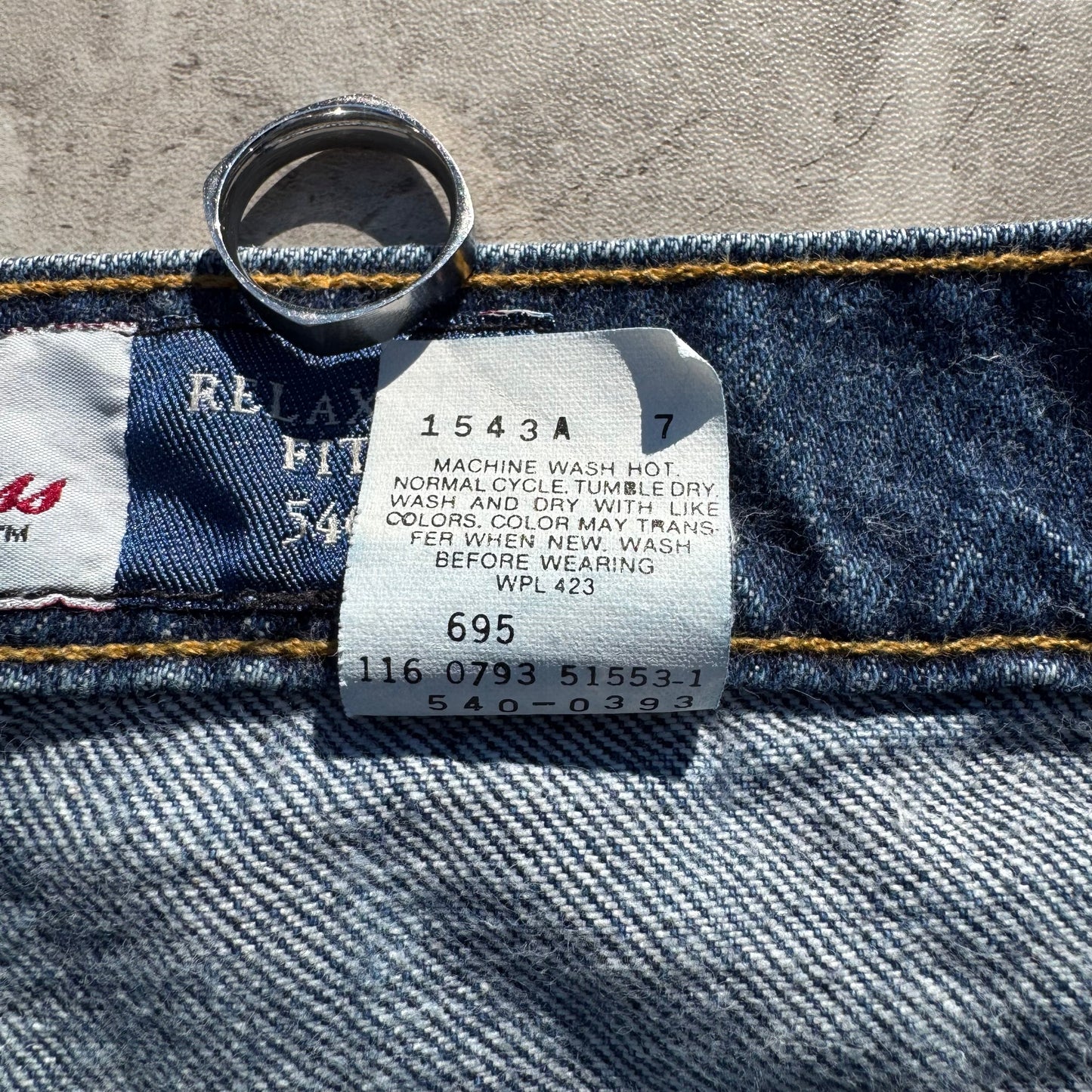 90s Levi's 540 Orange Tab Loose Fit Denim 36x30 KiiChain Clothing