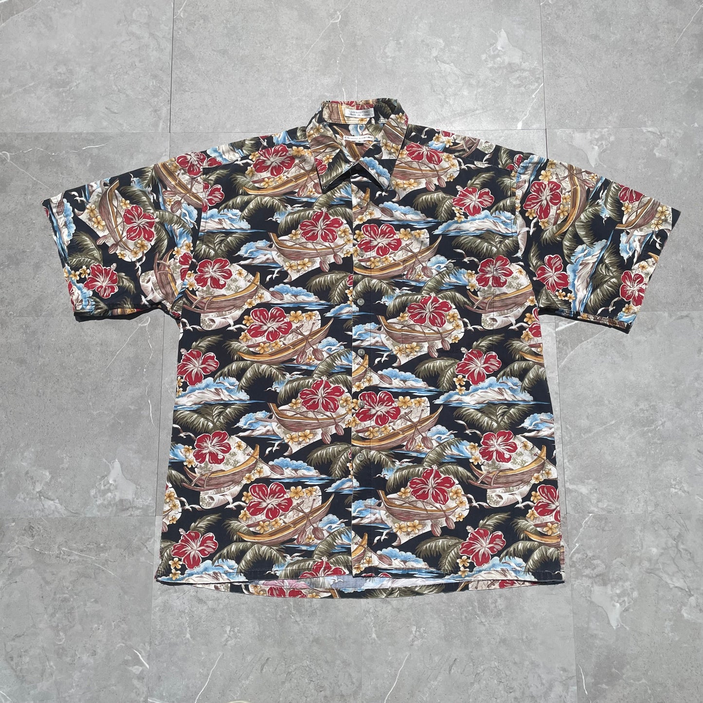 90s Pierre Cardin Graphic Short Sleeve Shirt KiiChain Clothing