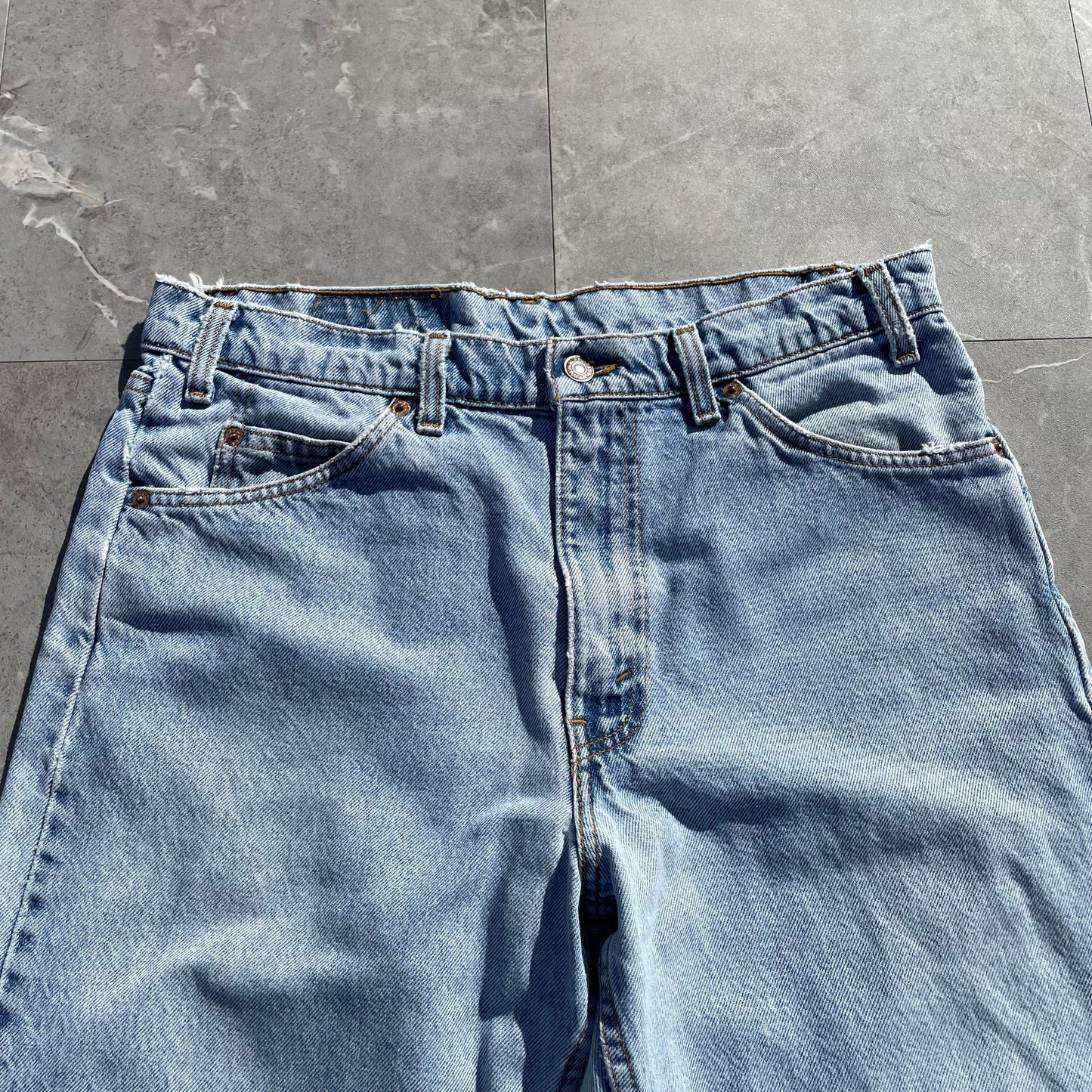 90s Levi's 550 Made in USA Denim 34x30 KiiChain Clothing