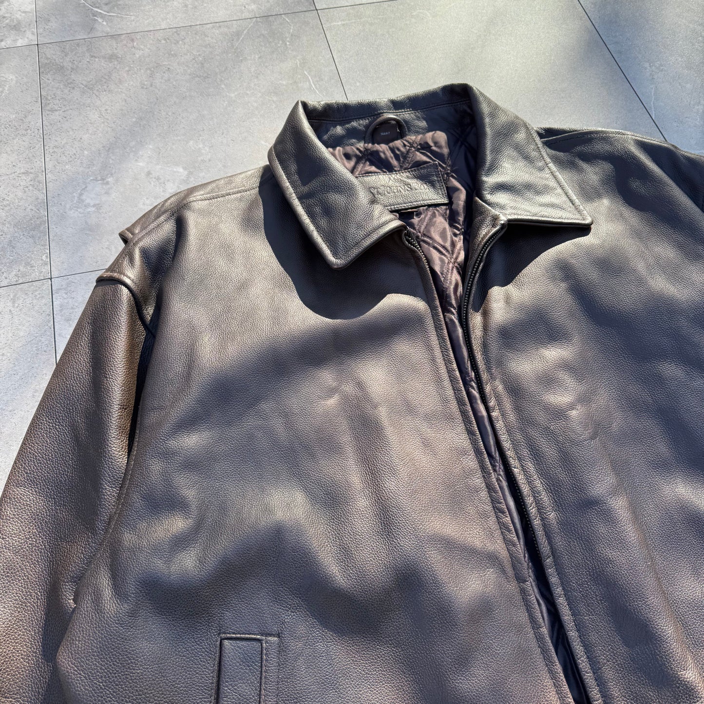 90s-00s St. John's Bay Brown Leather Jacket KiiChain Clothing