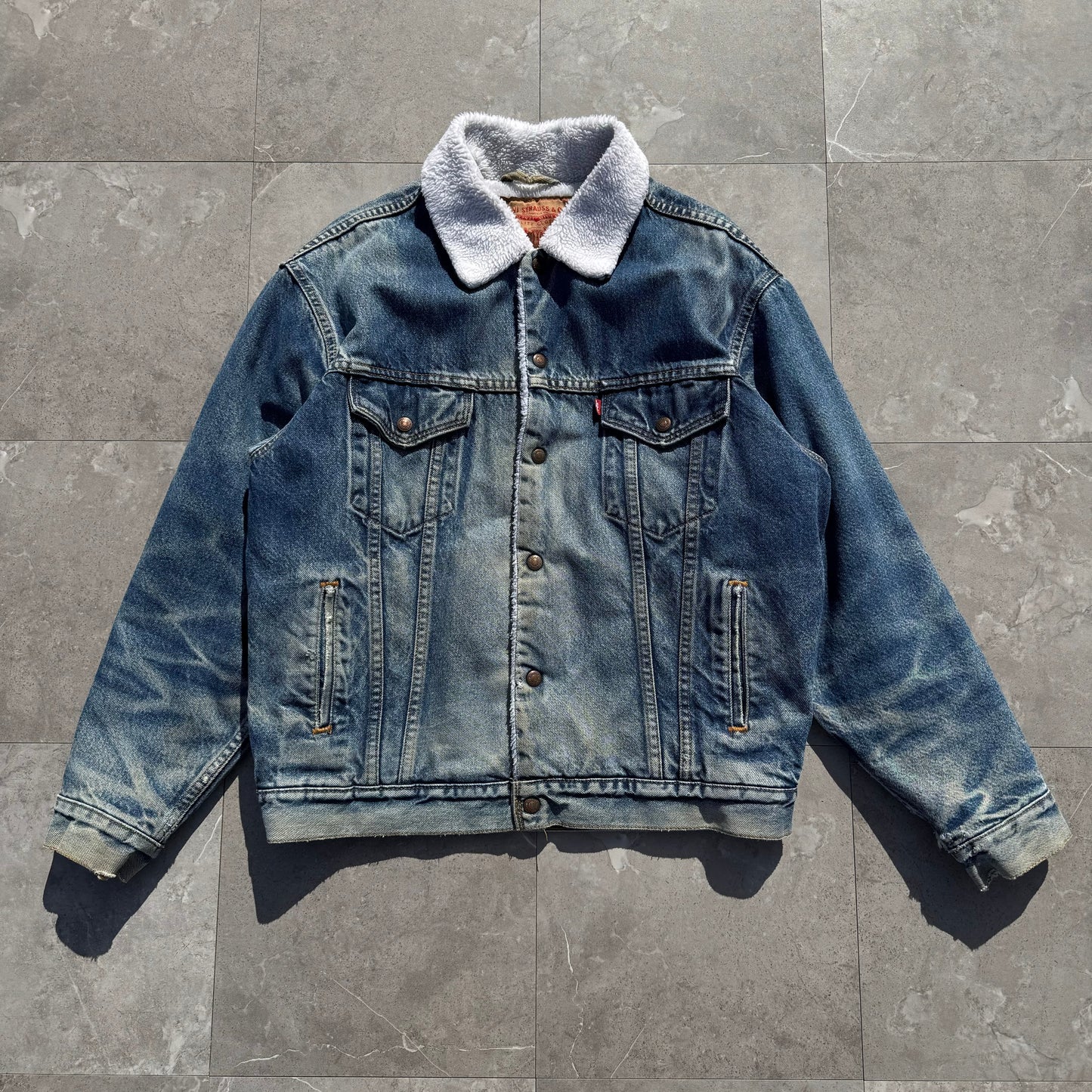 90s Levi's Made in USA Pile Lined Denim Jacket KiiChain Clothing