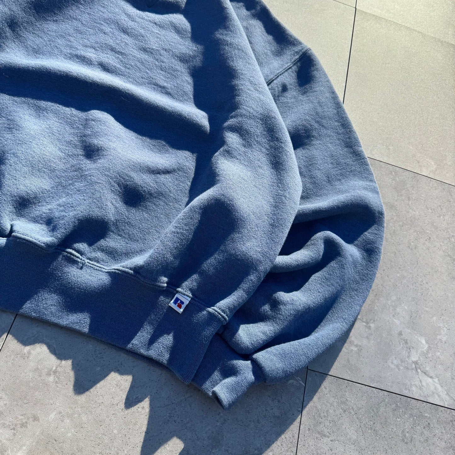 90s Russell Athletic Blue Blank Sweatshirt KiiChain Clothing