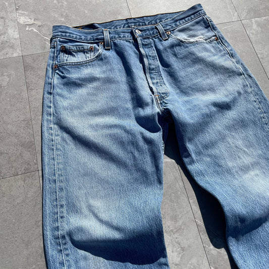 90s Levi's 501xx Made in USA Denim 36x30 KiiChain Clothing