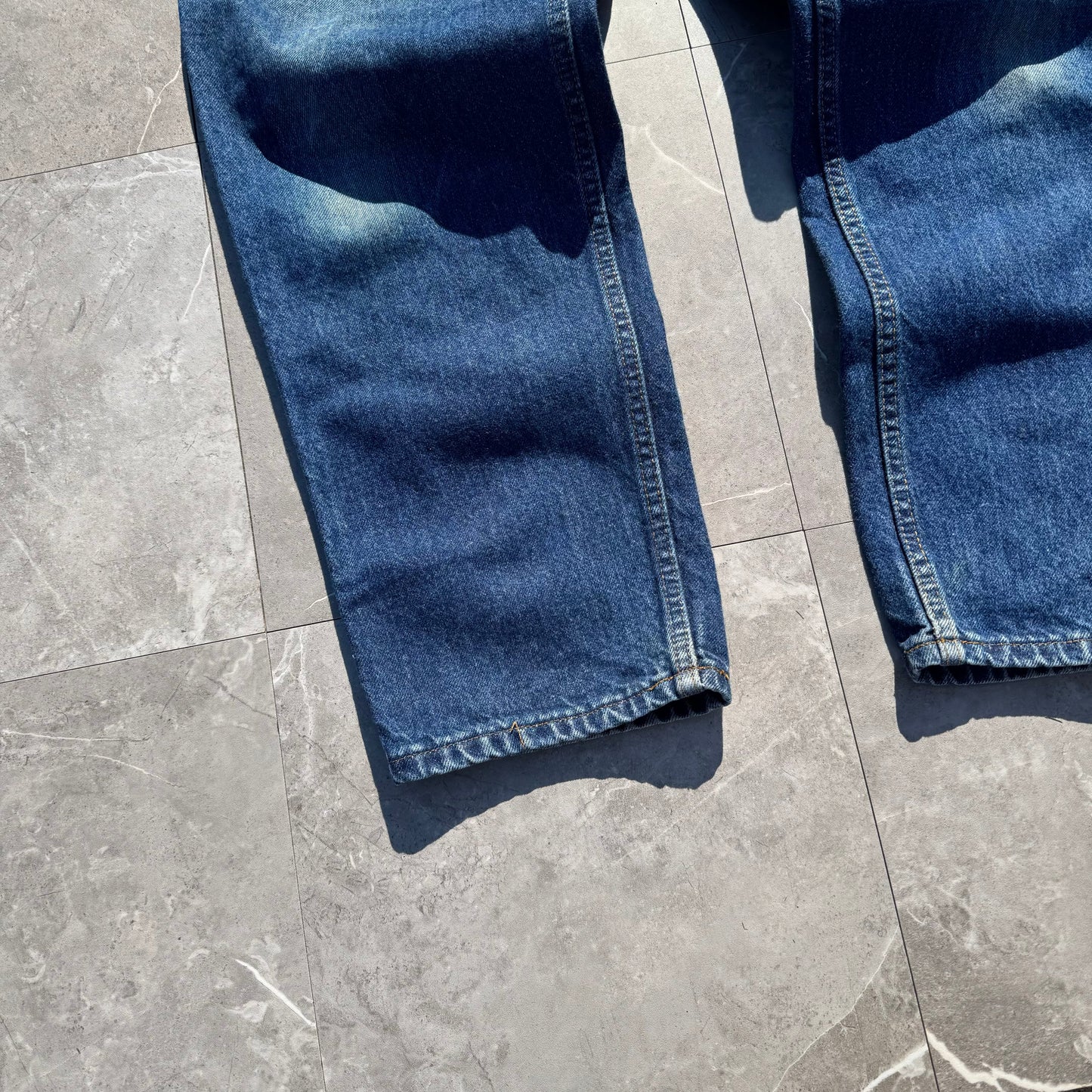 90s Levi's 540 Orange Tab Loose Fit Denim 36x30 KiiChain Clothing