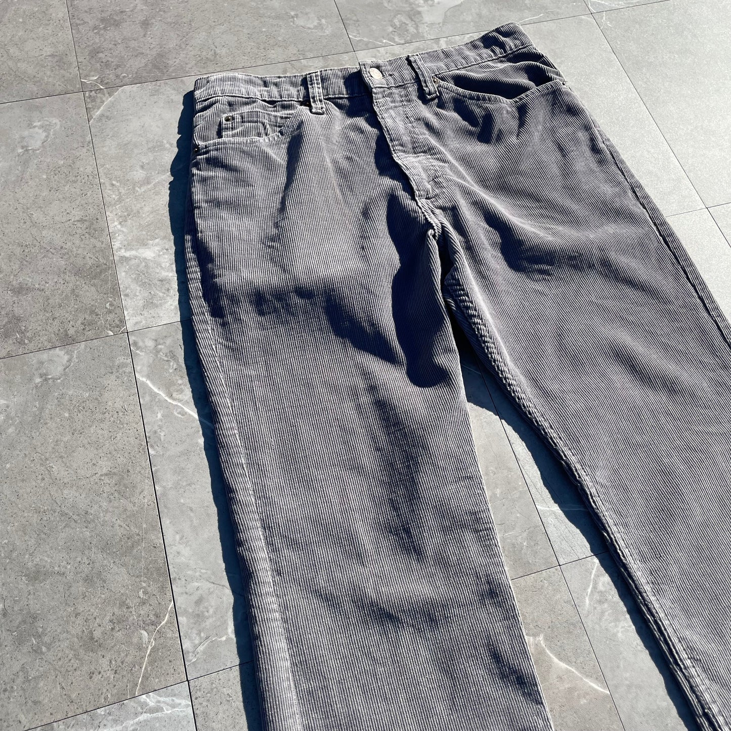 70s-80s Levi's 517 Made in USA 42 Talon Zipper Corduroy Flared Pants 32x32 KiiChain Clothing