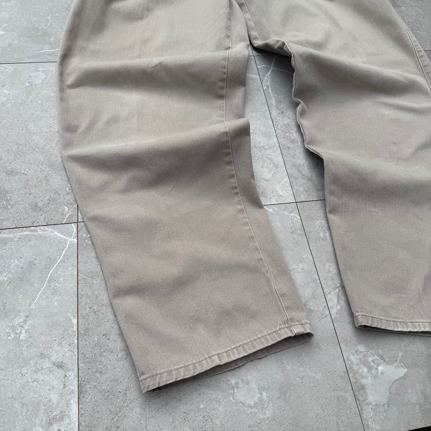 80s-90s Polo by Ralph Lauren Made in USA Faded Gray Pleated Chino Pants 35x32 KiiChain Clothing