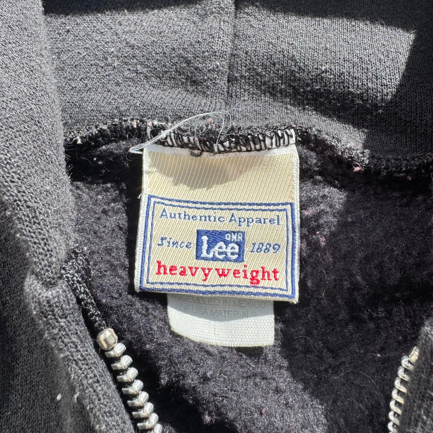 90s Lee Heavyweight Faded Black Zip-Up Hoodie KiiChain Clothing