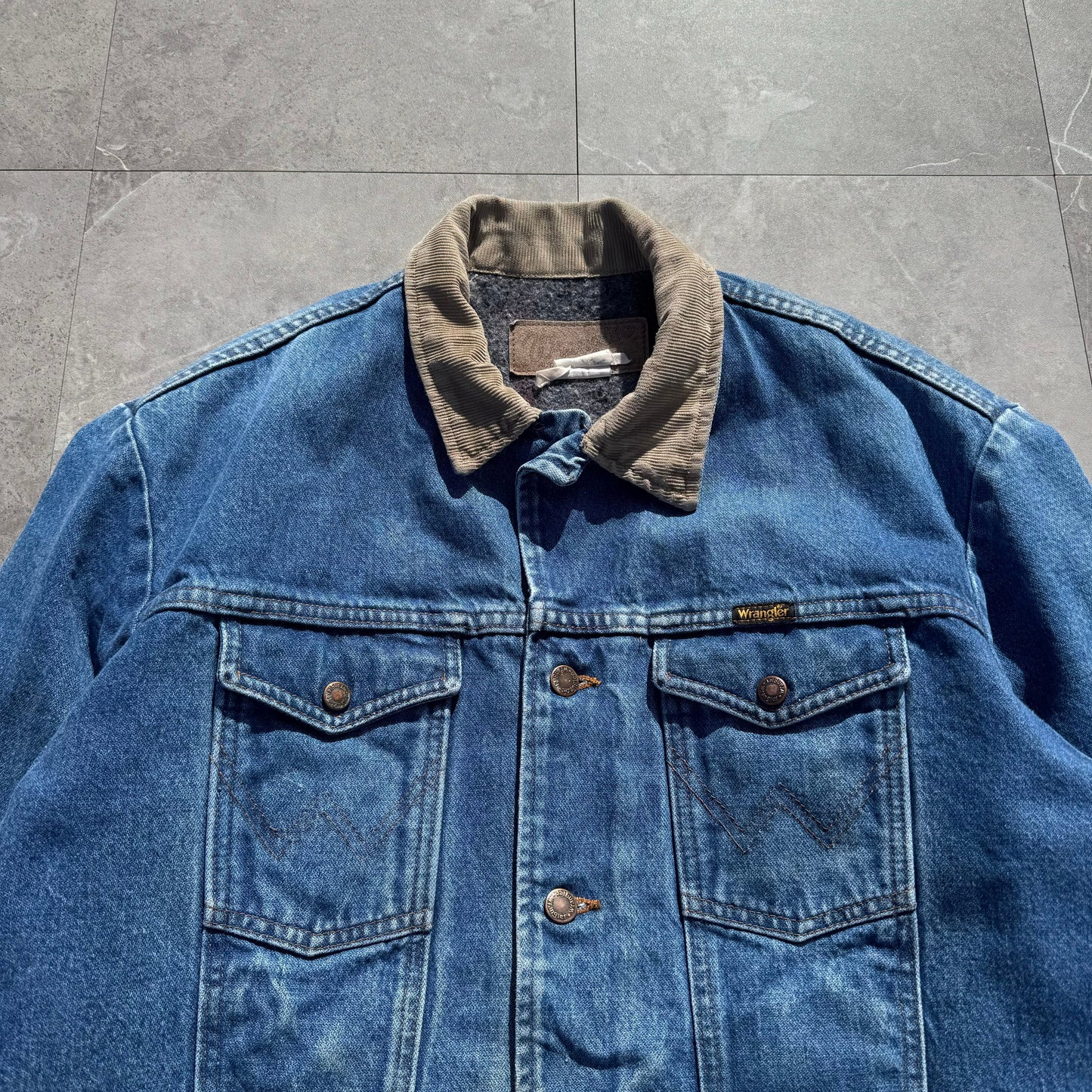 80s Wrangler Carpet-Lined Corduroy Collar Denim Jacket KiiChain Clothing
