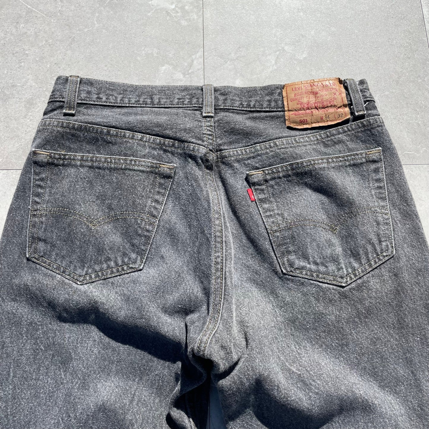 90s Levi's 501 Made in USA Black Denim 34x32 KiiChain Clothing