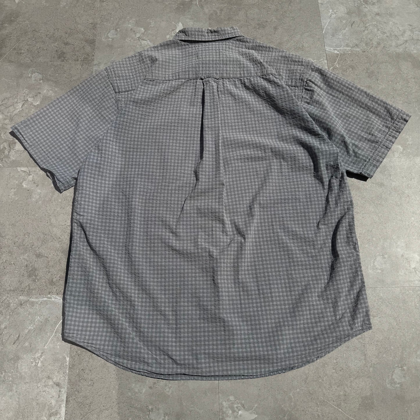 Eddie Bauer Seersucker BD Short Sleeve Shirt Gray KiiChain Clothing