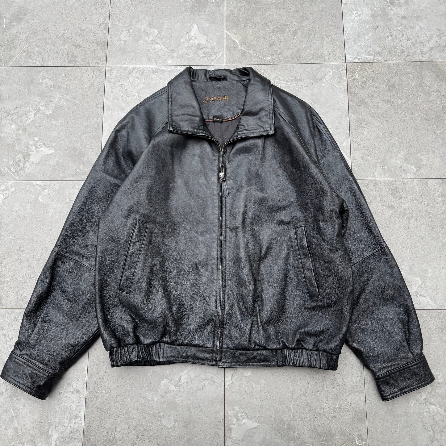 90s-00s St. John's Bay Raglan Black Leather Jacket KiiChain Clothing