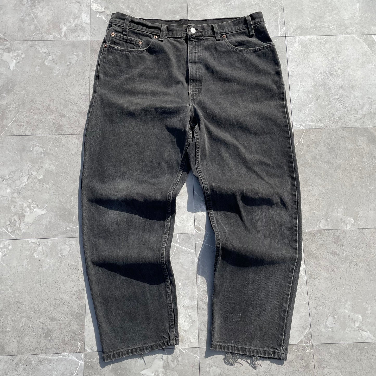 90s Levi's 550 Made in USA Black Denim 40x30 KiiChain Clothing
