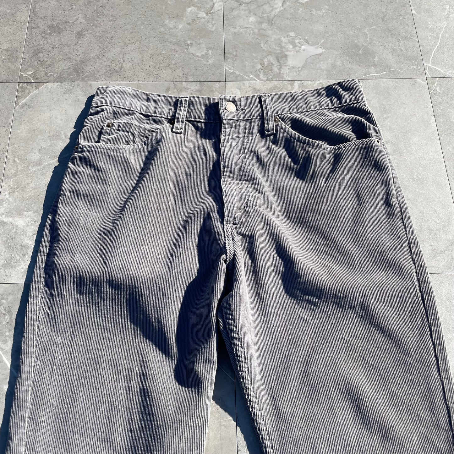70s-80s Levi's 517 Made in USA 42 Talon Zipper Corduroy Flared Pants 32x32 KiiChain Clothing