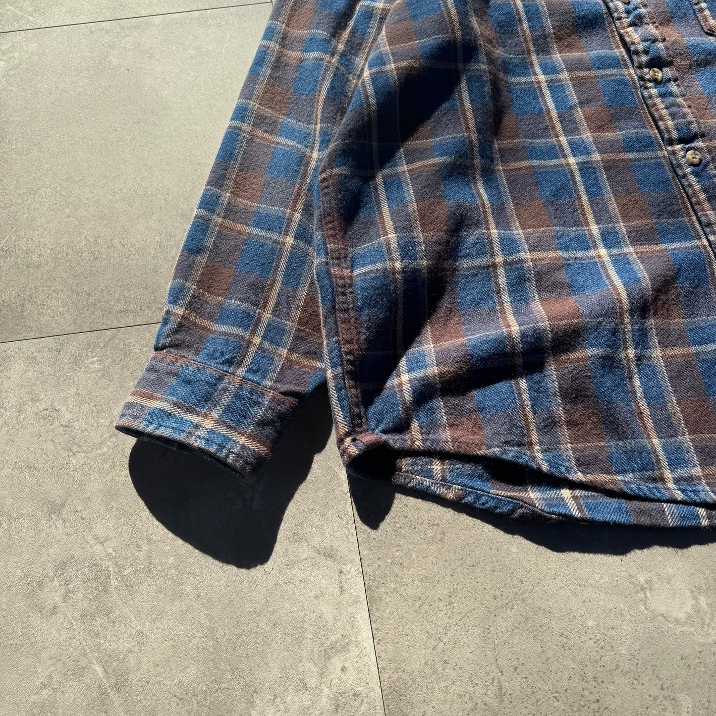 90s-00s Eddie Bauer Blue/Brown Faded Checkered Flannel Shirt