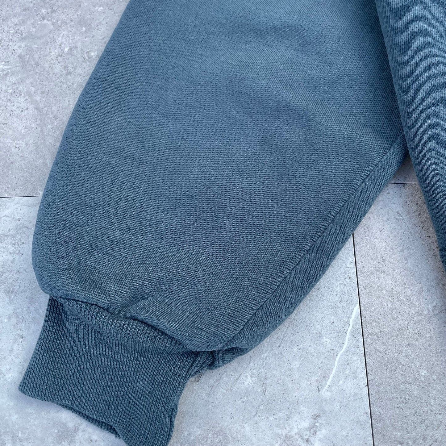 90s Russell Athletic Blank Green-Gray Crewneck KiiChain Clothing
