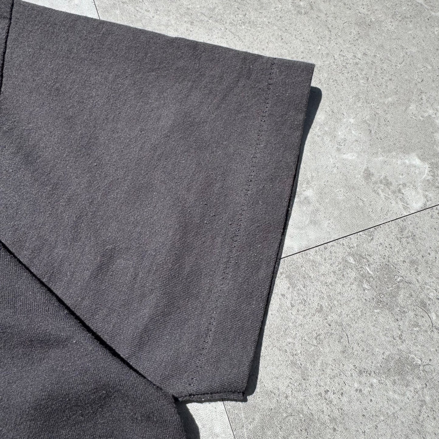 90s Fruit of the Loom Faded Black Made in USA Texas Graphic Tee KiiChain Clothing