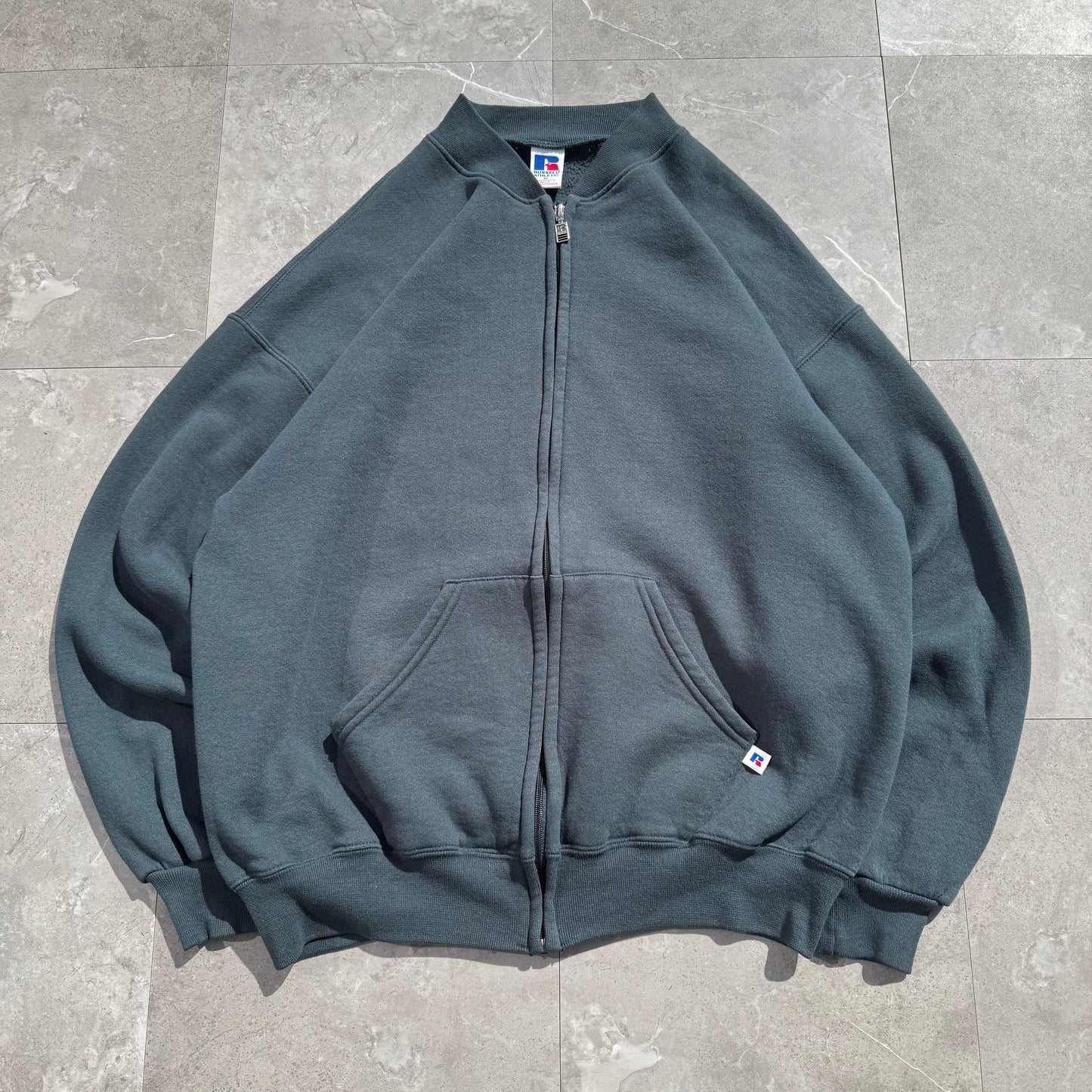 90s Russell Athletic Green/Gray Zip-Up Sweatshirt KiiChain Clothing
