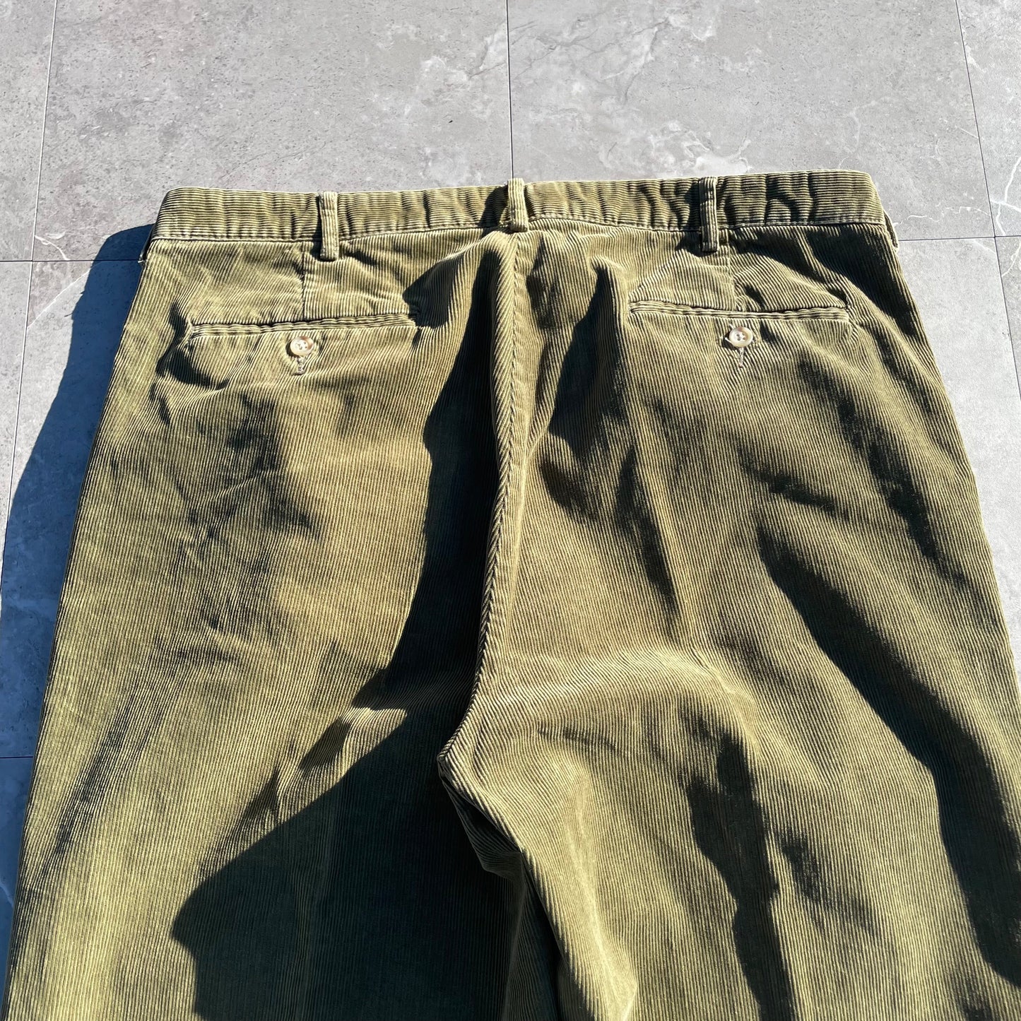 90s-00s Ralph Lauren Pleated Corduroy Pants 36x32 KiiChain Clothing