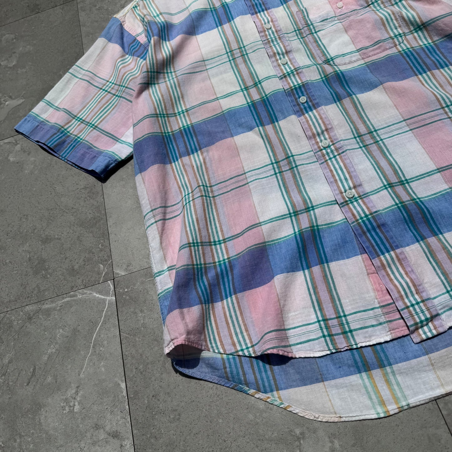 90s Eddie Bauer Manteca Madras Checkered Short Sleeve Shirt KiiChain Clothing