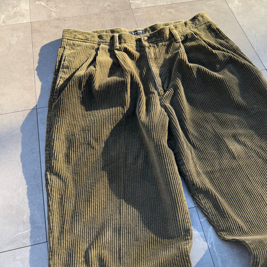 90s Dockers Olive Green Pleated Corduroy Pants 36x29 KiiChain Clothing