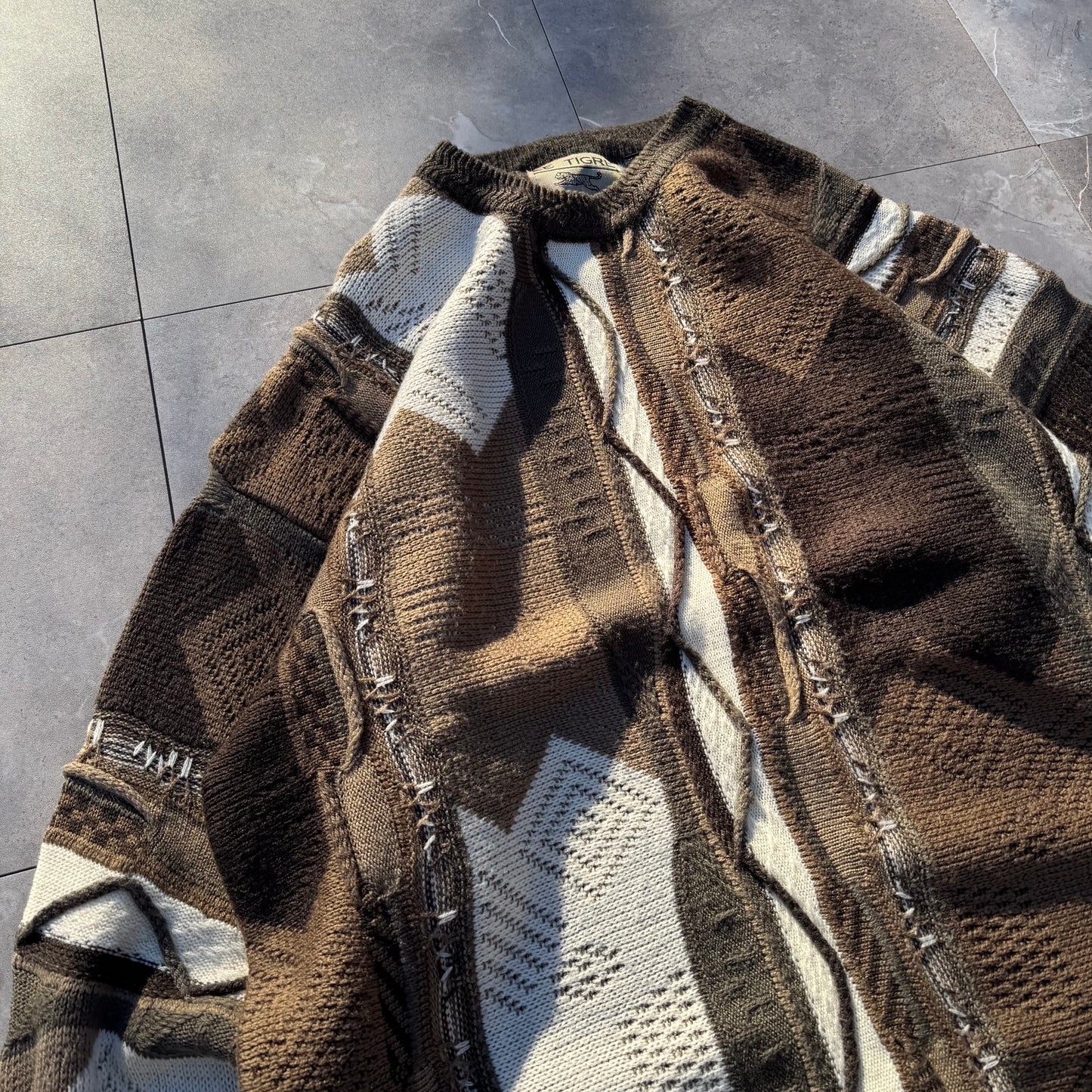 90s Le Tigre Coogi-Style 3D Design Knit