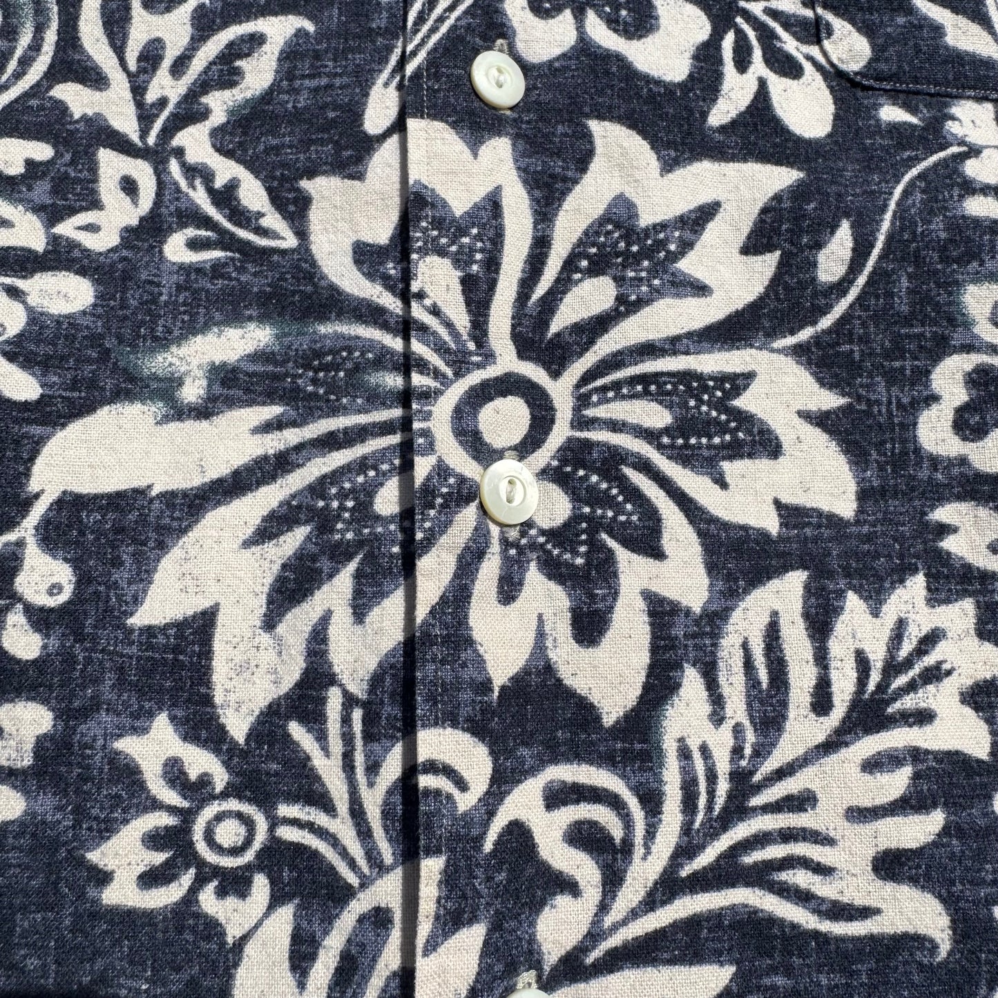 90s-00s Ralph Lauren Bonnard Black/Navy Paisley Linen x Cotton Open Collar Shirt KiiChain Clothing