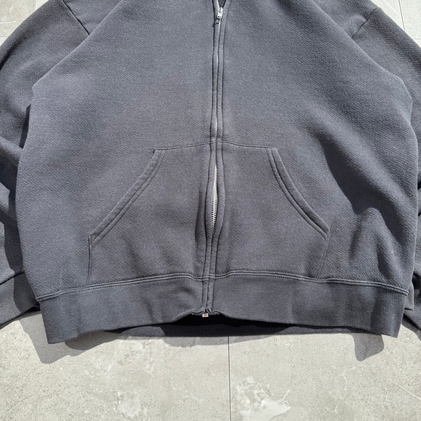 90s Lee Heavyweight Faded Black Zip-Up Hoodie KiiChain Clothing